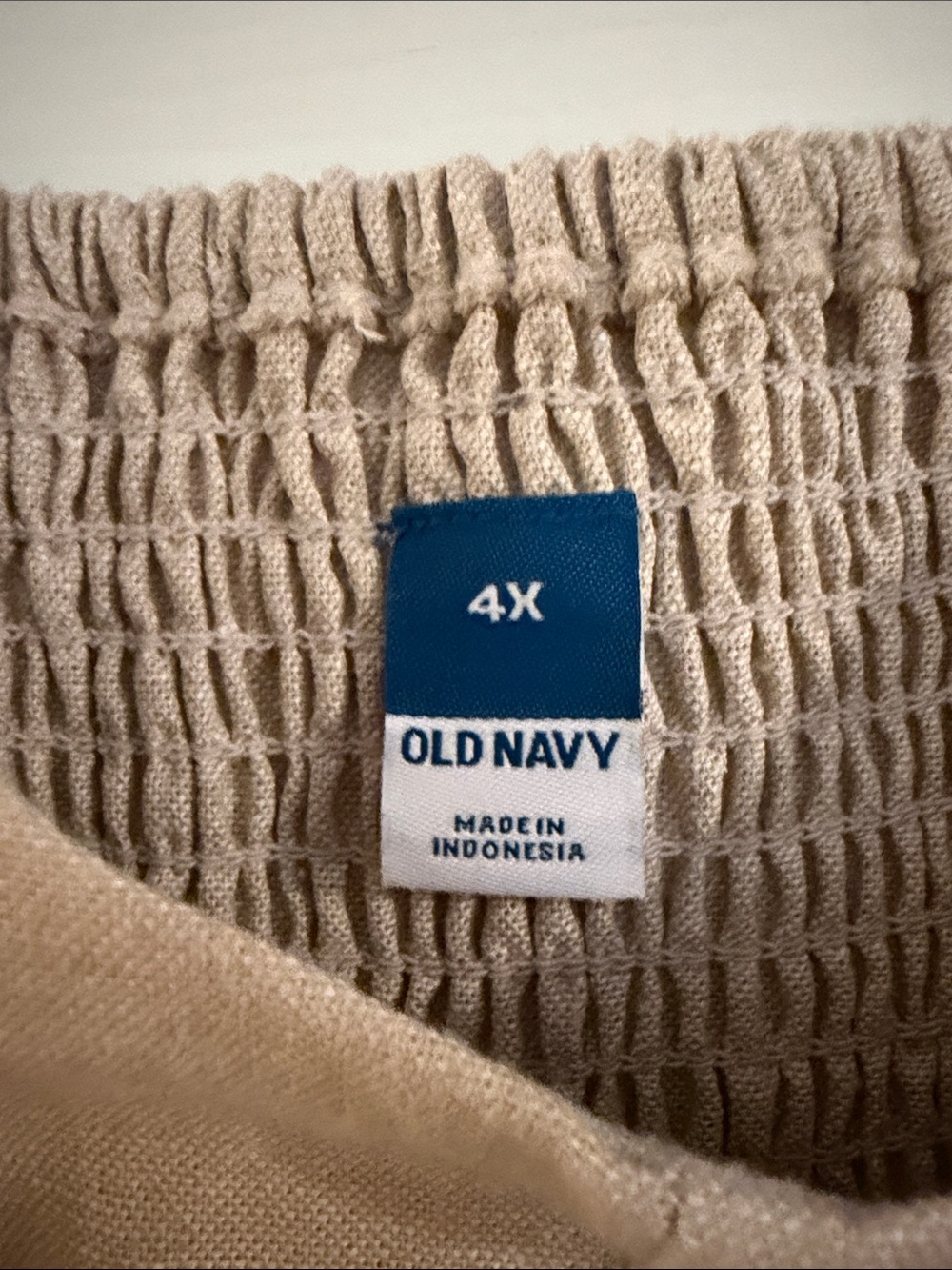 Old Navy Beige Scoop Neck Midi Dress - Picture 2 of 5